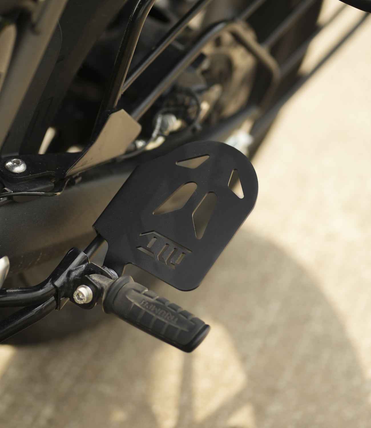 Moto Torque Pillion Footrests For Triumph Speed 400 (Pair) - Image 2