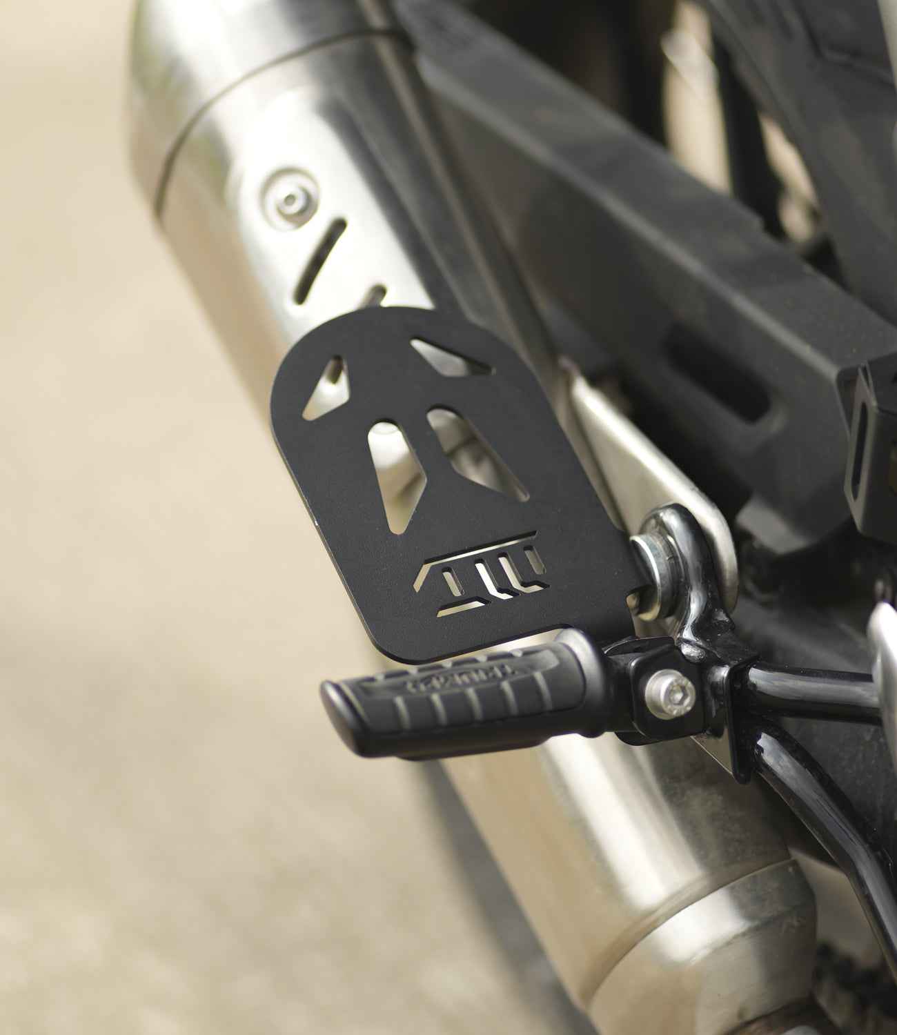 Moto Torque Pillion Footrests For Triumph Speed 400 (Pair)